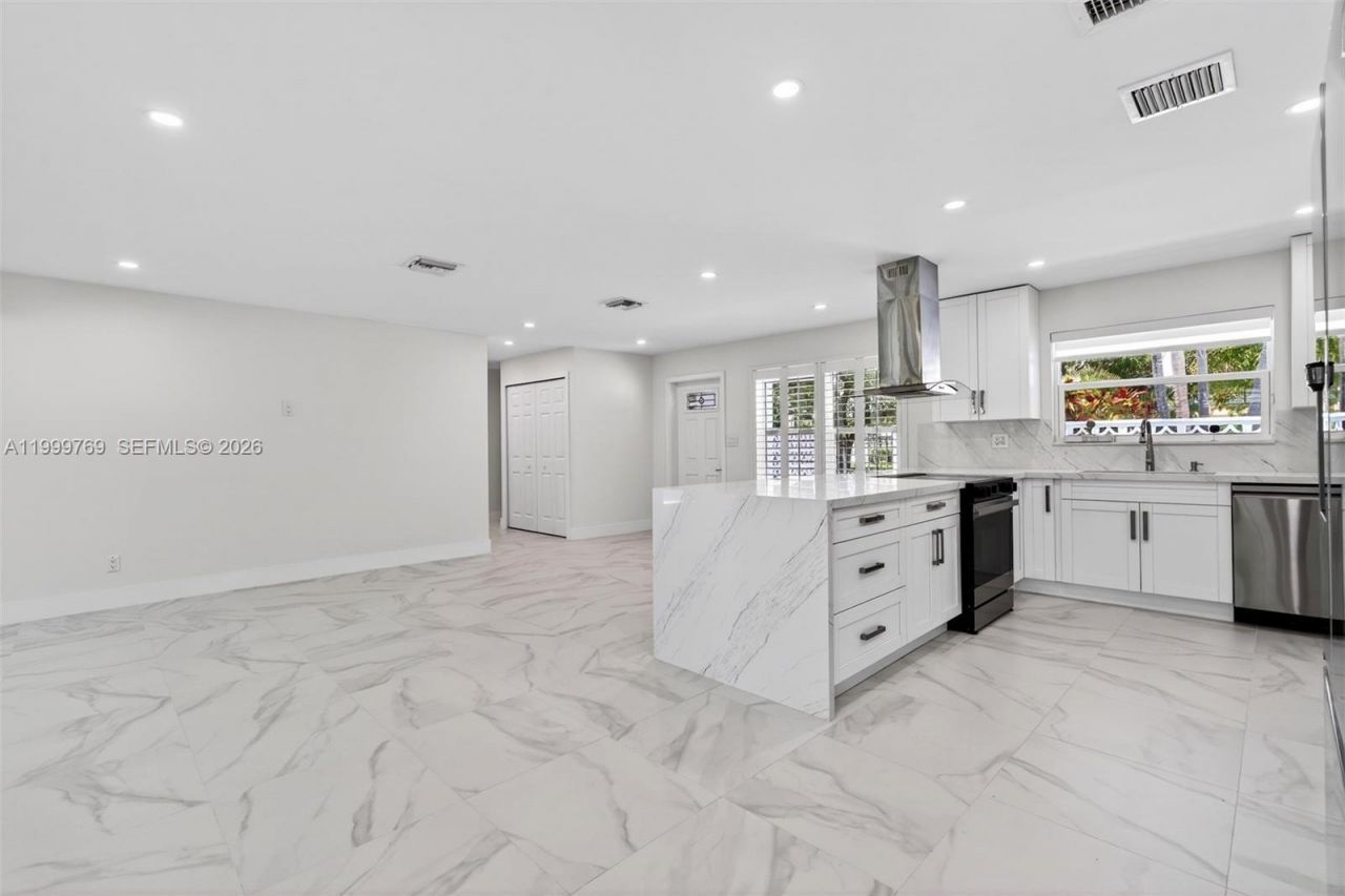 4010 NE 22nd Ave, Lighthouse Point, FL 33064 Photo