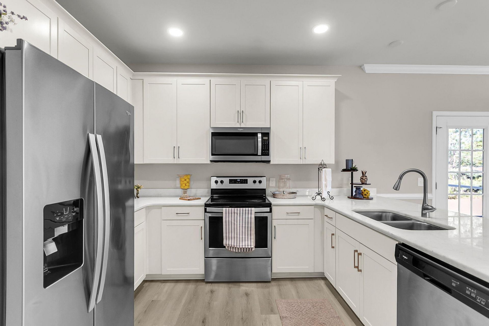 245 Mcclellan Way Photo 17