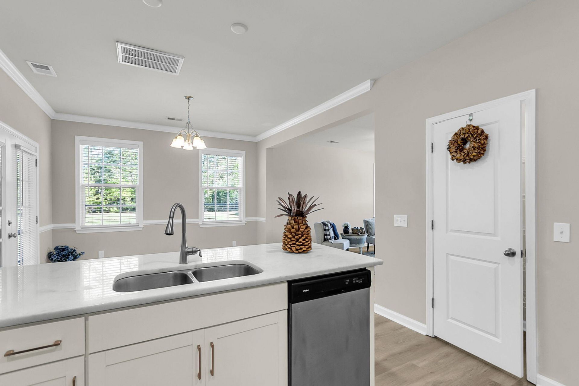 245 Mcclellan Way Photo 19