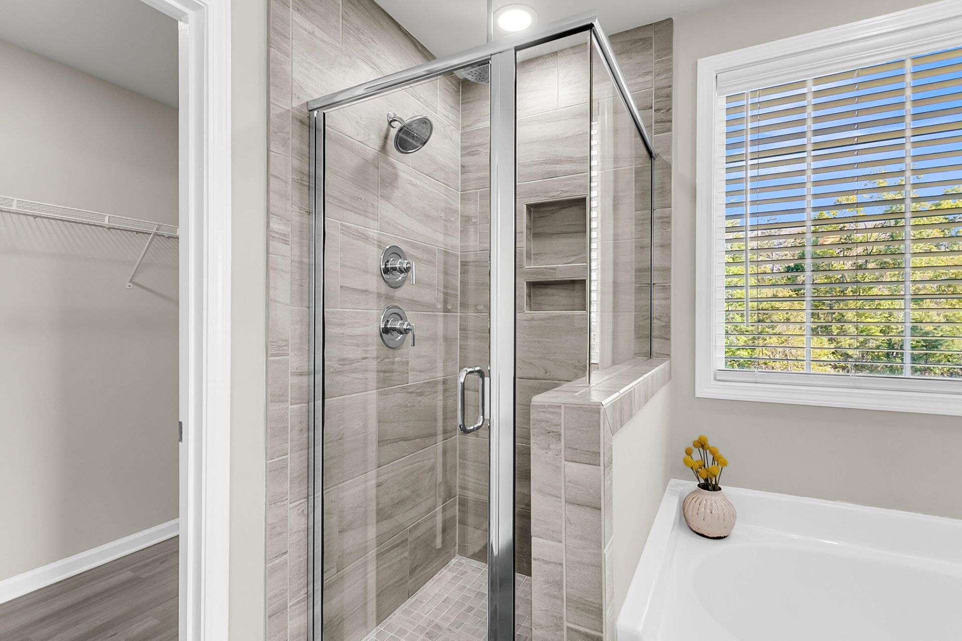 245 Mcclellan Way Photo 35