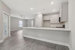 5081 Buggs Lane photo 4