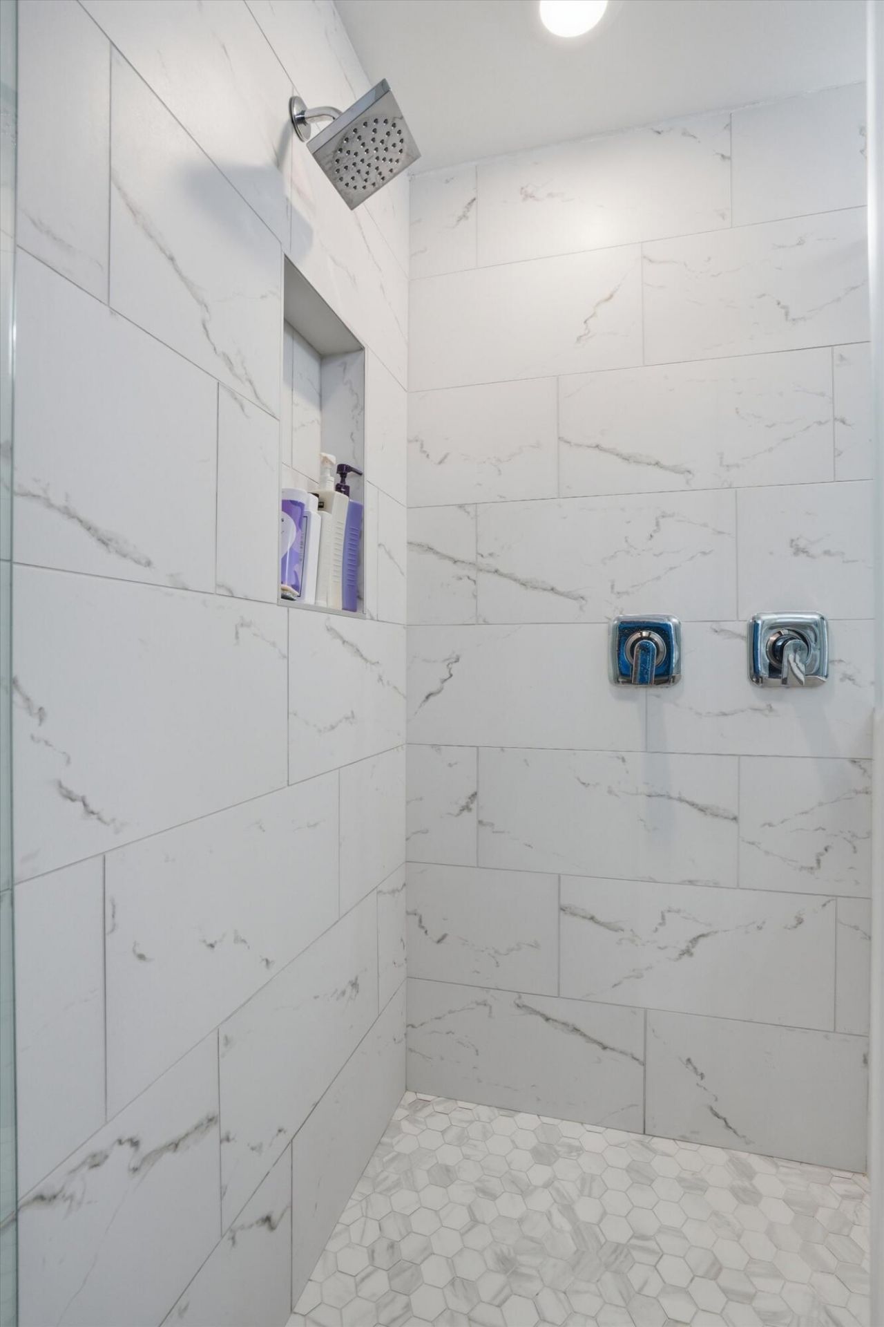 2388 Erskine Avenue Photo 27