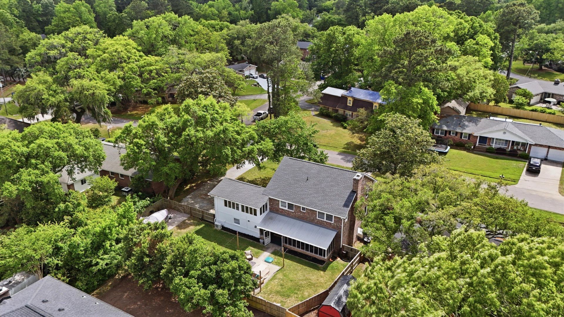 2388 Erskine Avenue Photo 51