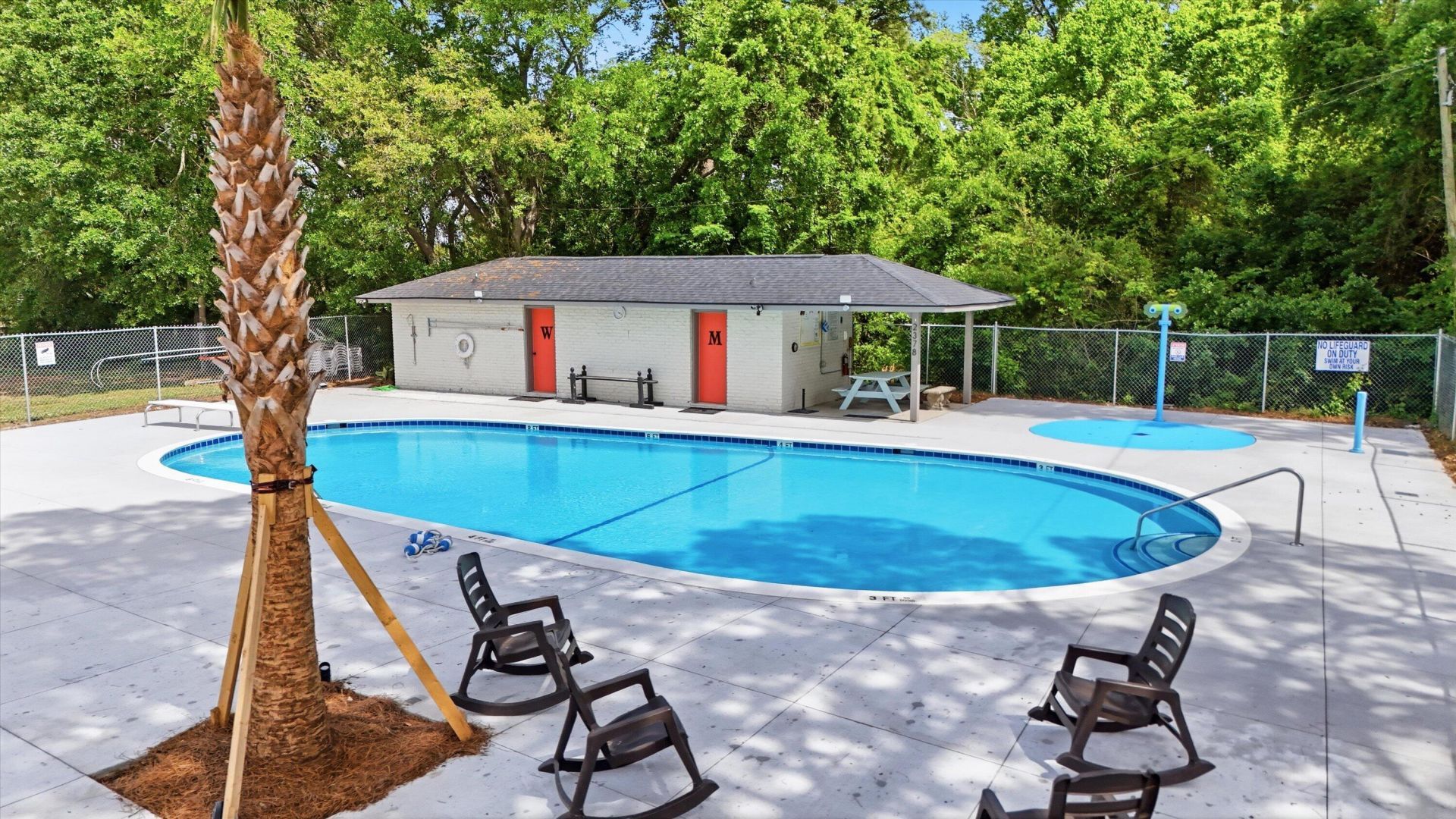 2388 Erskine Avenue Photo 59