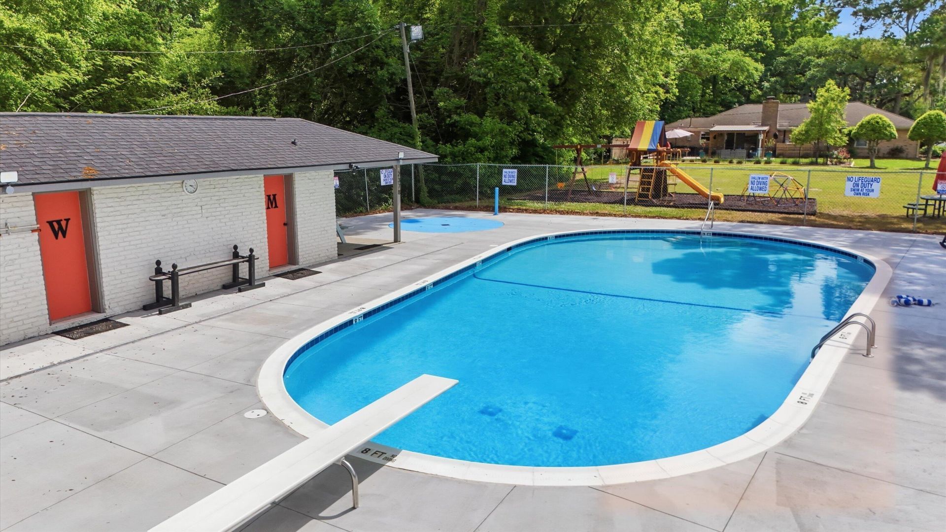 2388 Erskine Avenue Photo 60