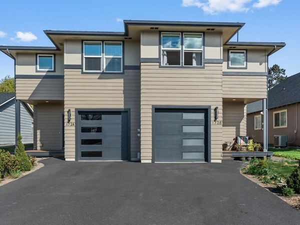 1726 SW 27th Street, Redmond, OR 97756