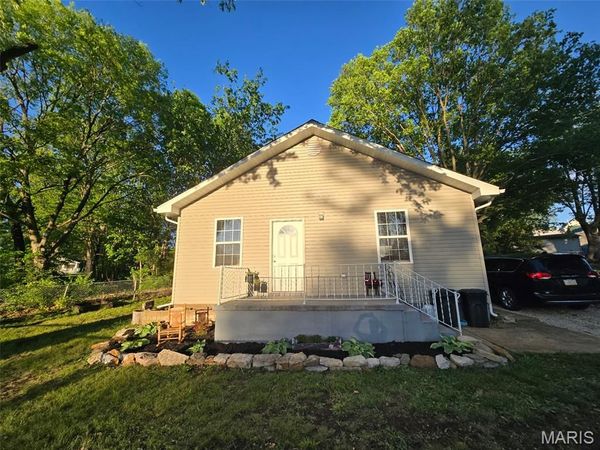 201 Flat River Drive, Park Hills, MO 63601