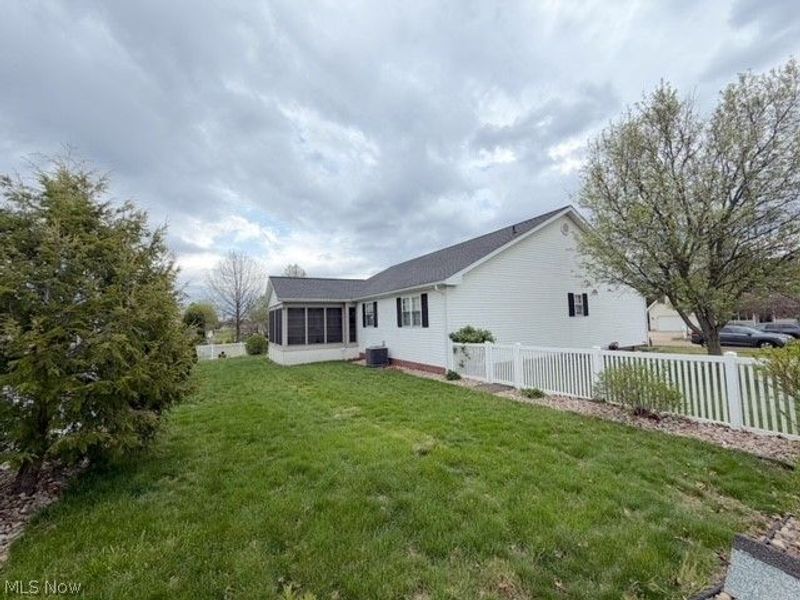 163 Bob Ed Harris Avenue SW, New Philadelphia, OH 44663 Photo 29