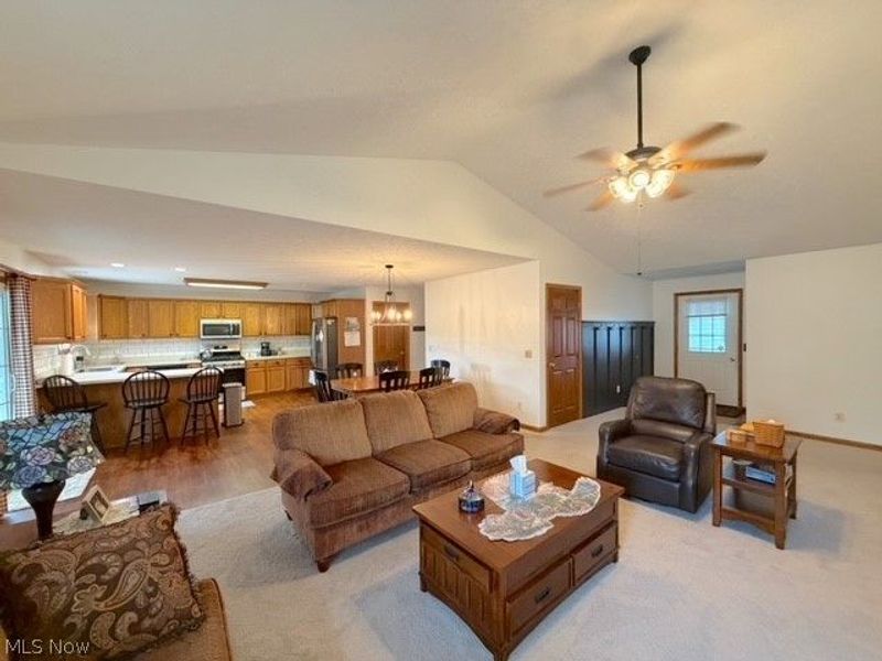 163 Bob Ed Harris Avenue SW, New Philadelphia, OH 44663 Photo 4