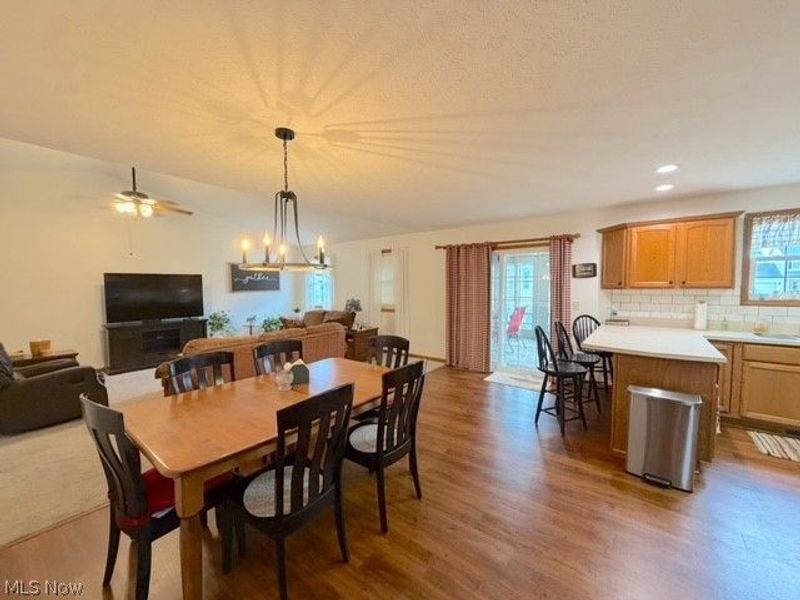 163 Bob Ed Harris Avenue SW, New Philadelphia, OH 44663 Photo 5