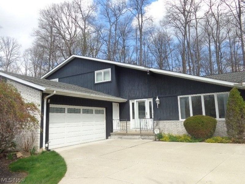 15852 Inglewood Court, Strongsville, OH 44136 Photo 2