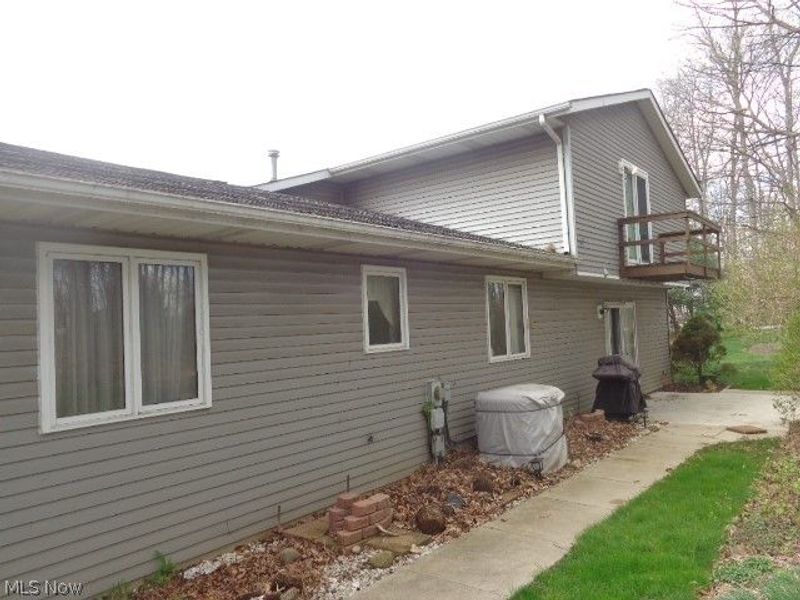15852 Inglewood Court, Strongsville, OH 44136 Photo 4