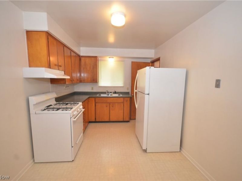 280 Cluster Avenue, Akron, OH 44305 Photo 4