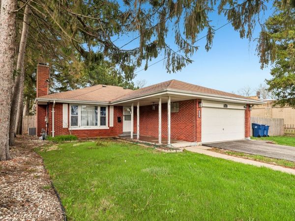 905 S Martin Luther King Jr Avenue , Waukegan, IL 60085