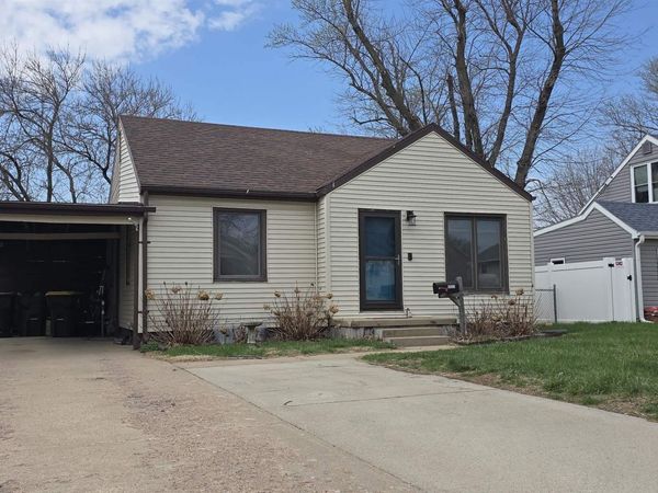 2521 S Cornelia, Sioux City, IA 51106