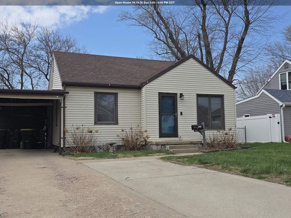 2521 S Cornelia, Sioux City, IA 51106