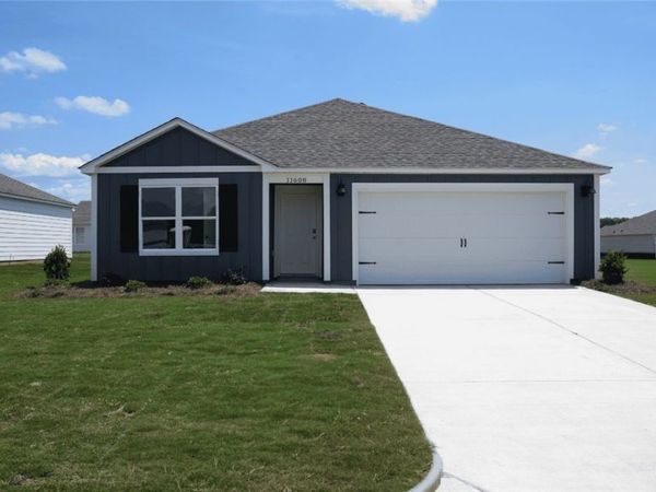 11608 Shortleaf Lane, Moundville, AL 35474
