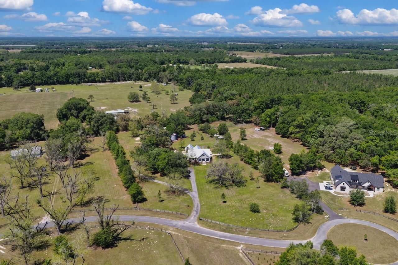 4821 SW 53rd Terrace , Trenton, FL 32693 Photo