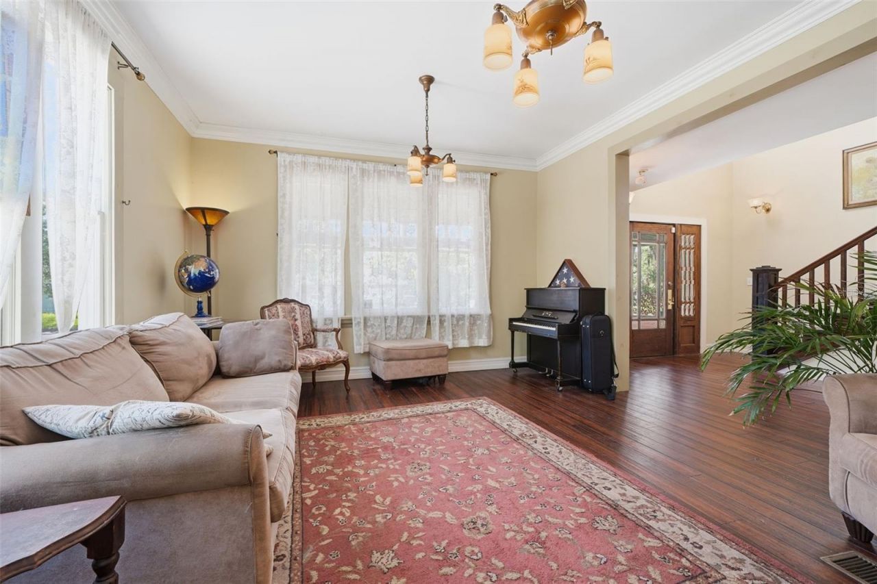 812 Sanford Avenue, Sanford, FL 32771 Photo