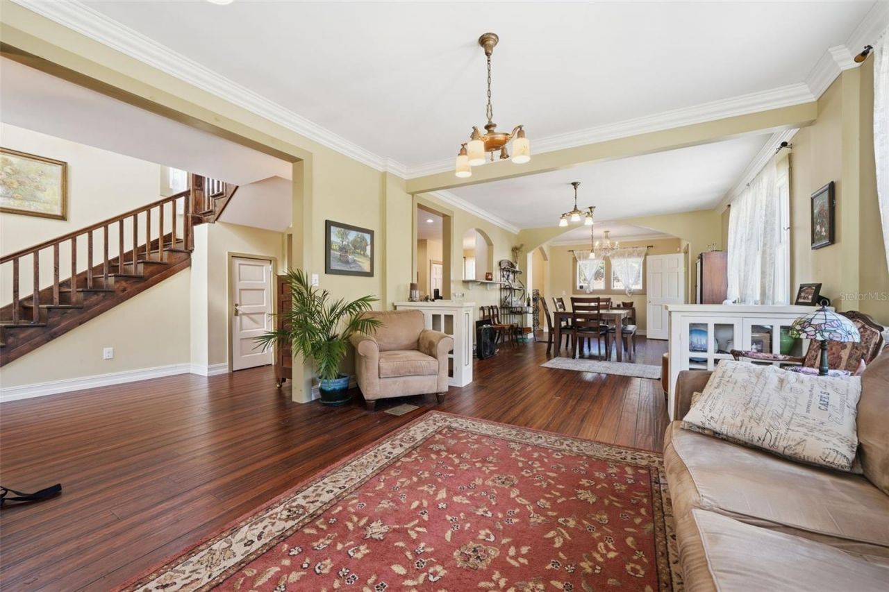 812 Sanford Avenue, Sanford, FL 32771 Photo