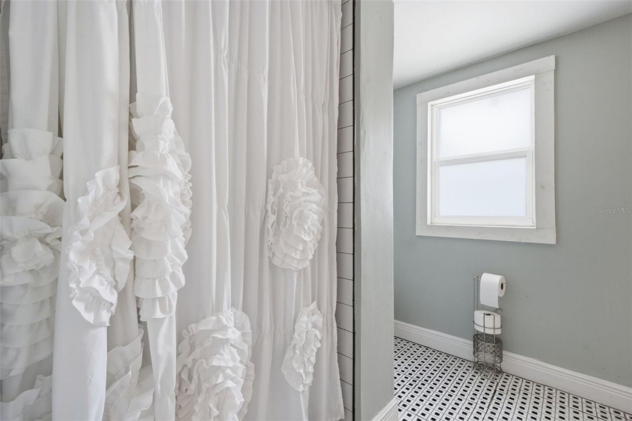 812 Sanford Avenue, Sanford, FL 32771 Photo