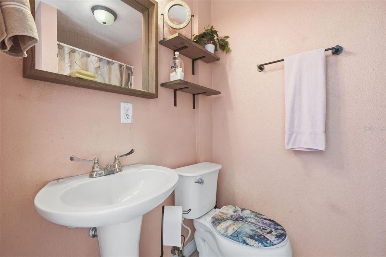 812 Sanford Avenue, Sanford, FL 32771 Photo