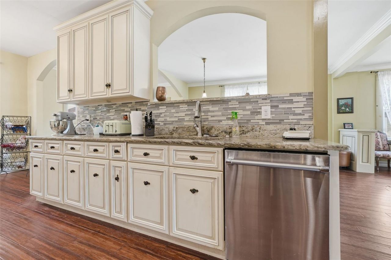 812 Sanford Avenue, Sanford, FL 32771 Photo