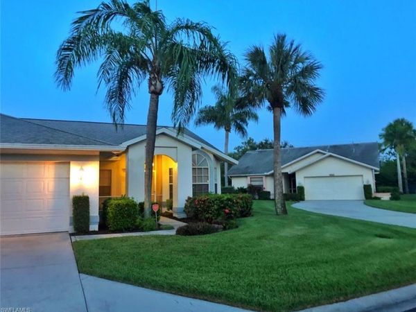 10201 Regent CIR, NAPLES, FL 34109