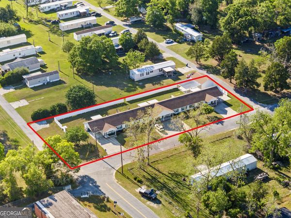 660 Woodward Avenue, Waycross, GA 31503