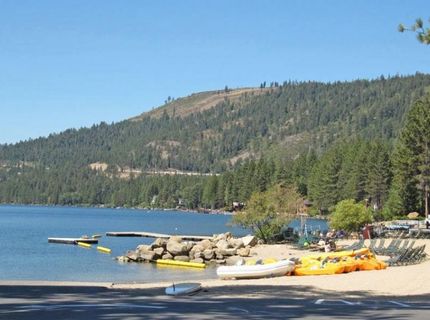 12535 Saint Bernard Drive, Truckee, CA 96161 Photo