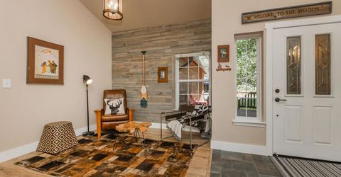 12535 Saint Bernard Drive, Truckee, CA 96161 Photo