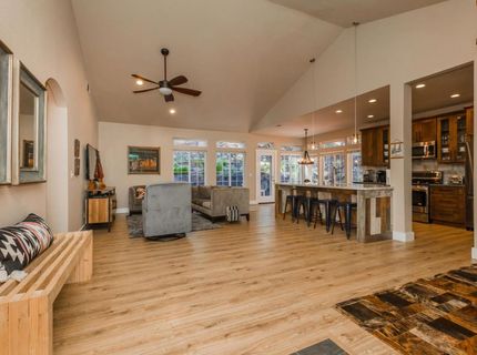 12535 Saint Bernard Drive, Truckee, CA 96161 Photo