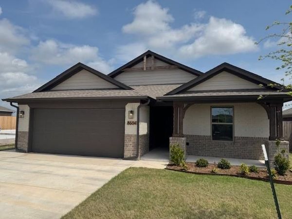 8604 Martin Lane, Oklahoma City, OK 73135