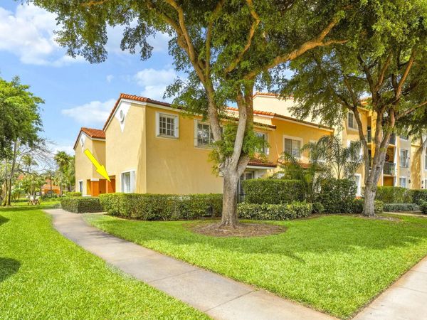 127 Yacht Club Way, Unit 101, Hypoluxo, FL 33462