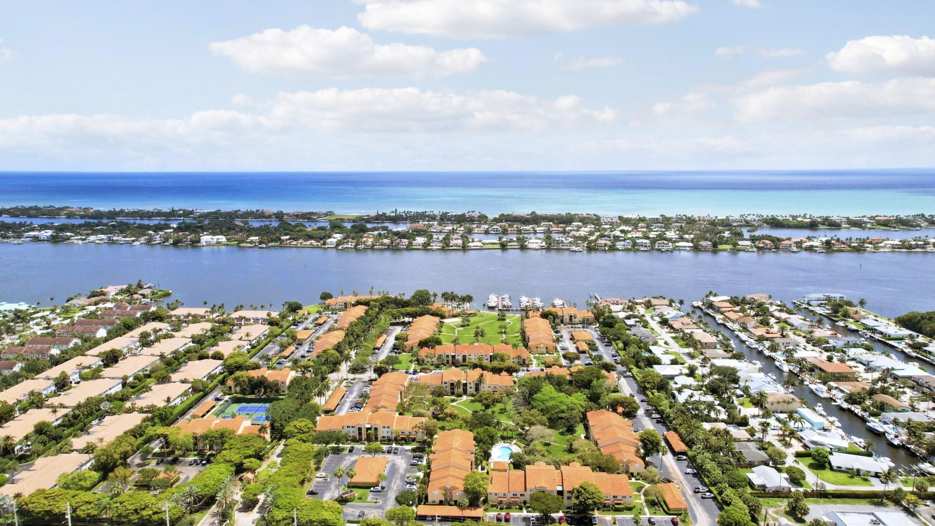 127 Yacht Club Way, Unit 101, Hypoluxo, FL 33462 Photo