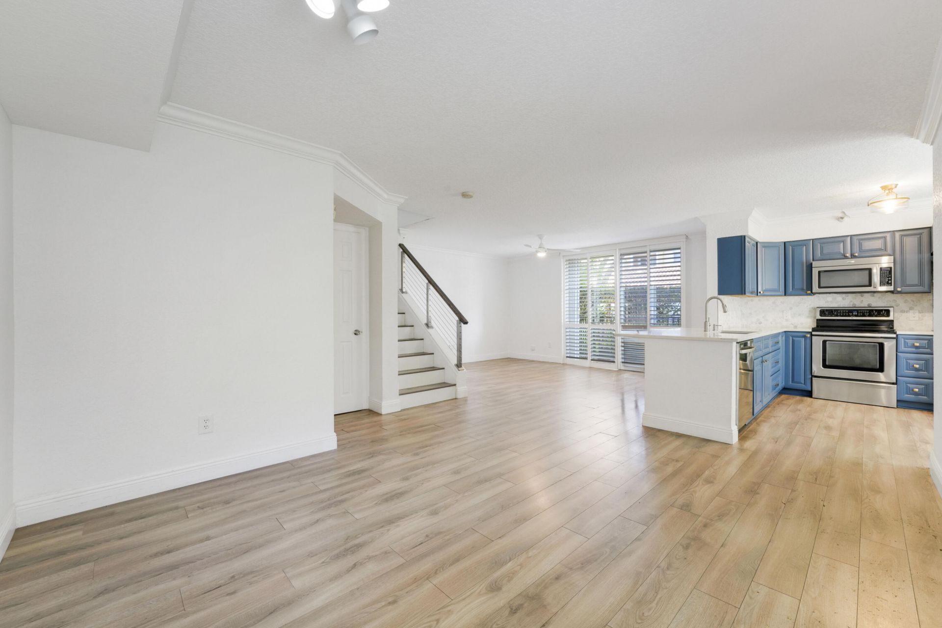 127 Yacht Club Way, Unit 101, Hypoluxo, FL 33462 Photo