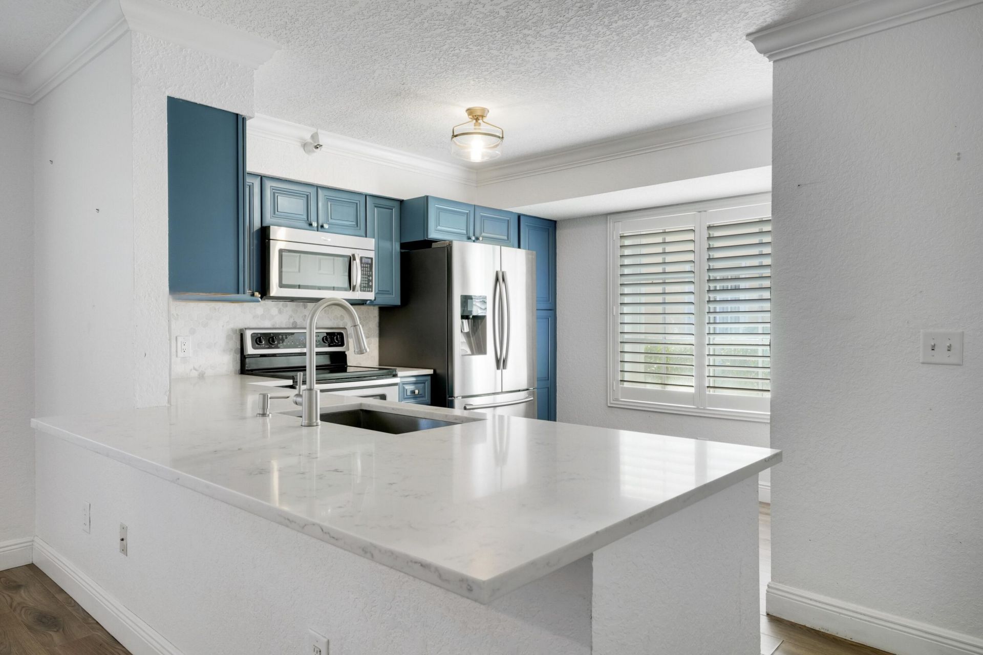 127 Yacht Club Way, Unit 101, Hypoluxo, FL 33462 Photo