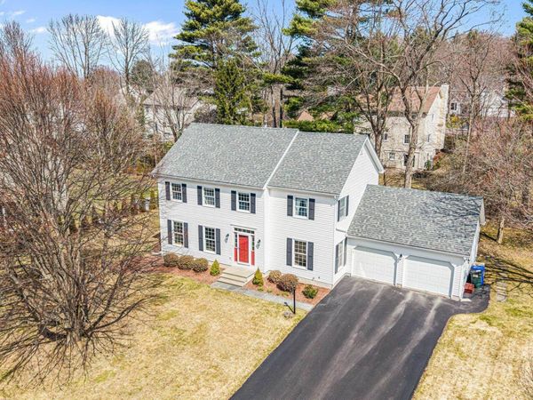 248 Lawnwood Drive, Williston, VT 05495