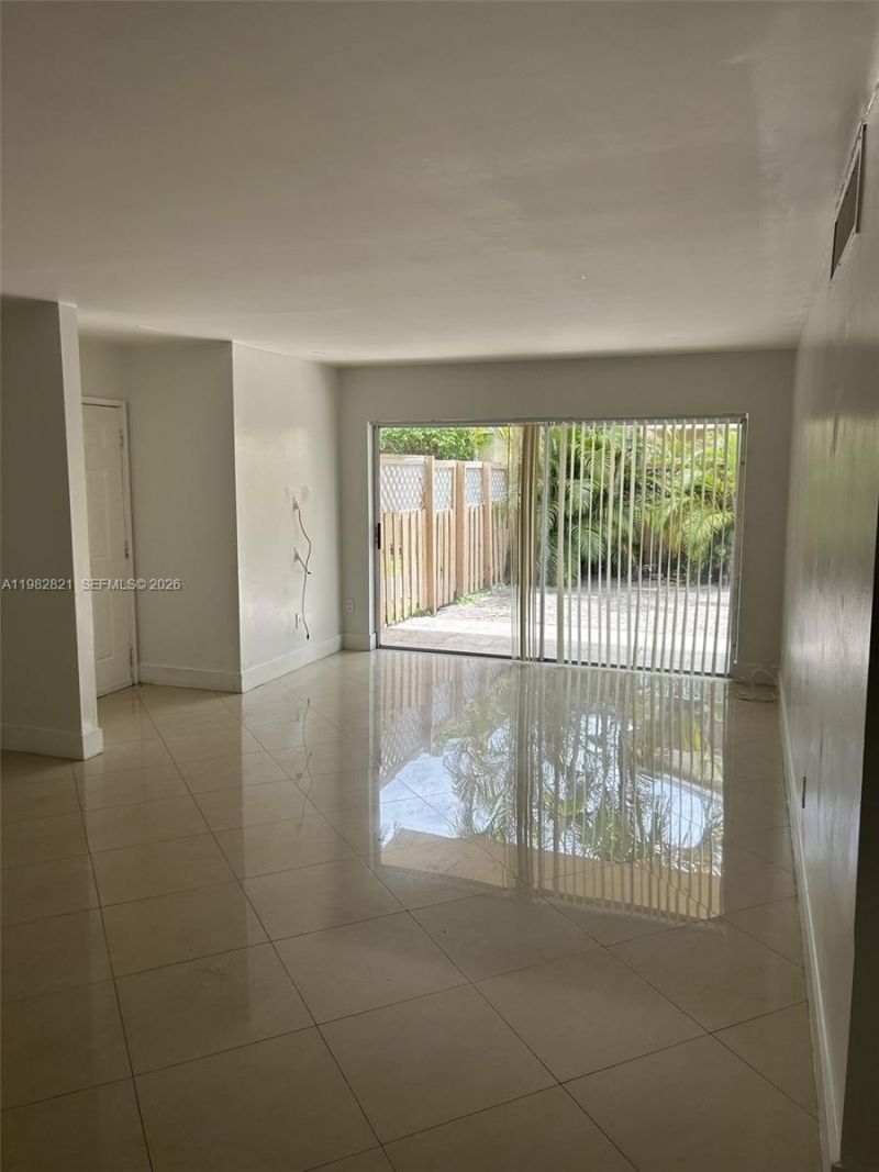 4650 NW 79th Ave, Unit 1F, Doral, FL 33166 Photo
