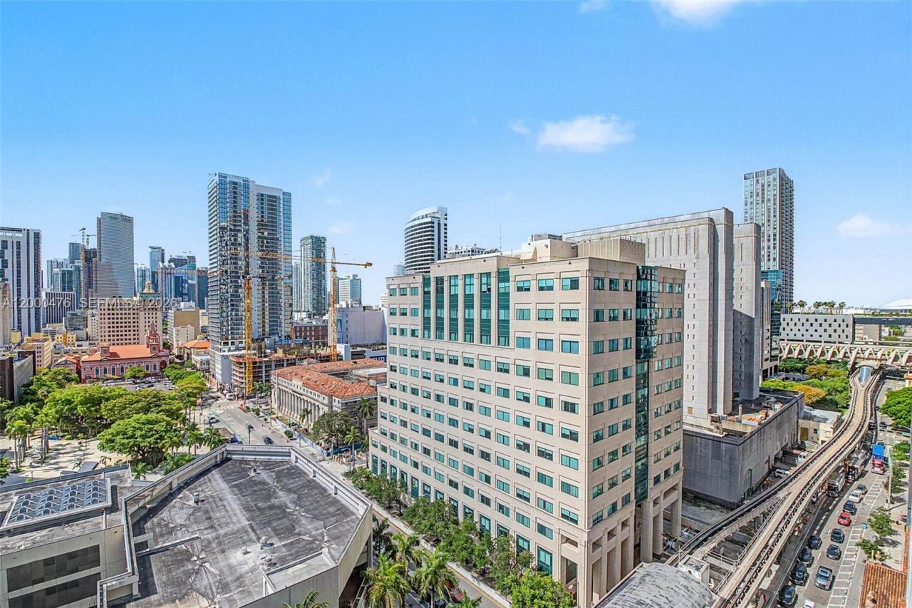 121 NE 25th St, Unit 1701, Miami, FL 33132 Photo