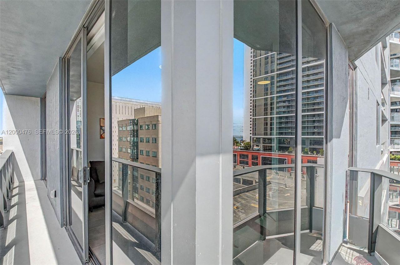 121 NE 25th St, Unit 1701, Miami, FL 33132 Photo