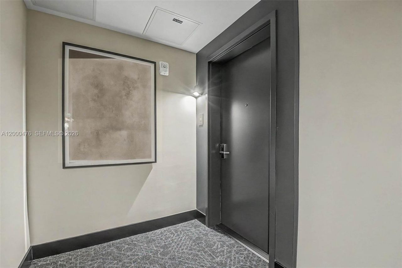 121 NE 25th St, Unit 1701, Miami, FL 33132 Photo