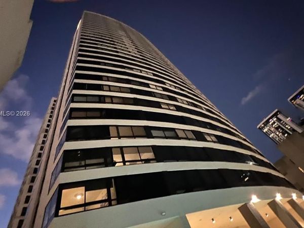 225 N Miami Ave, Unit 212, Miami, FL 33128