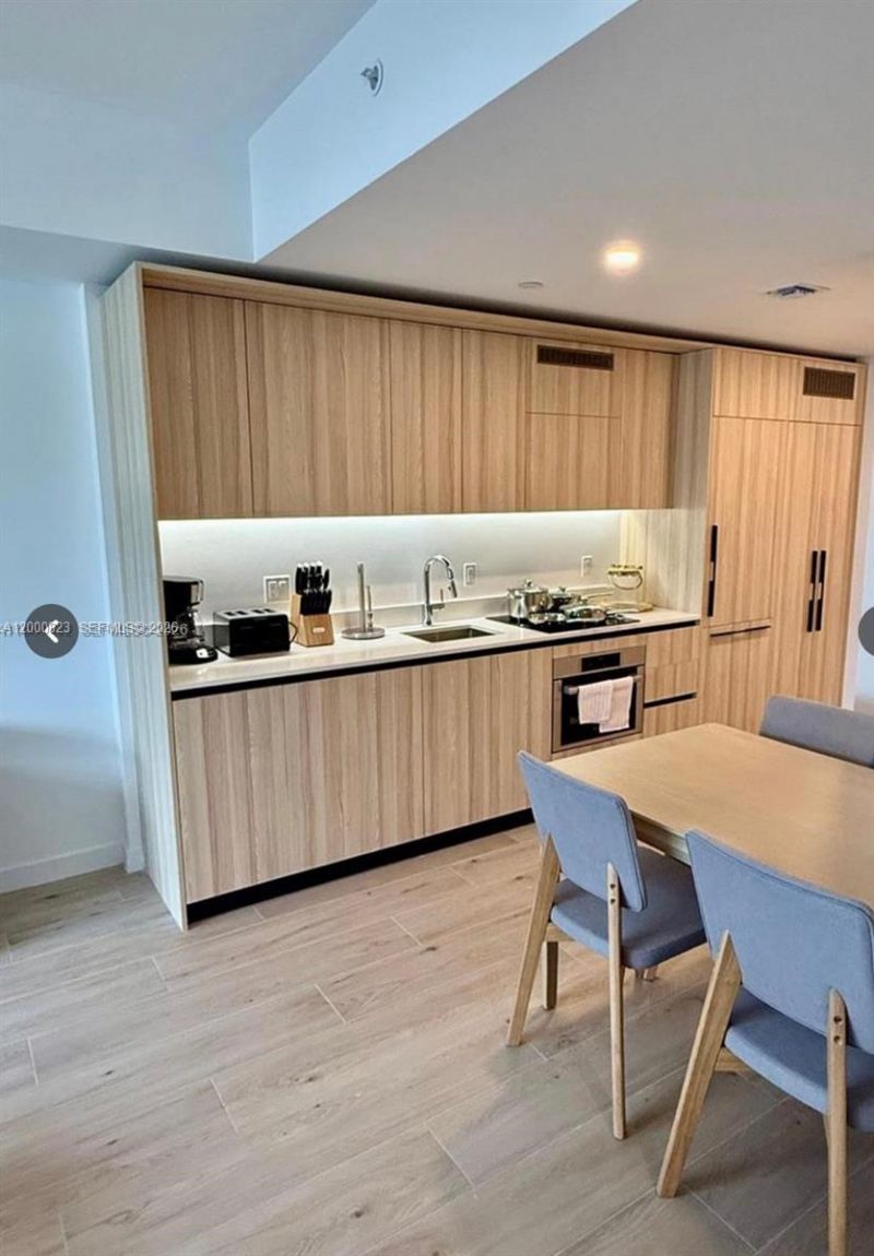 225 N Miami Ave, Unit 212, Miami, FL 33128 Photo