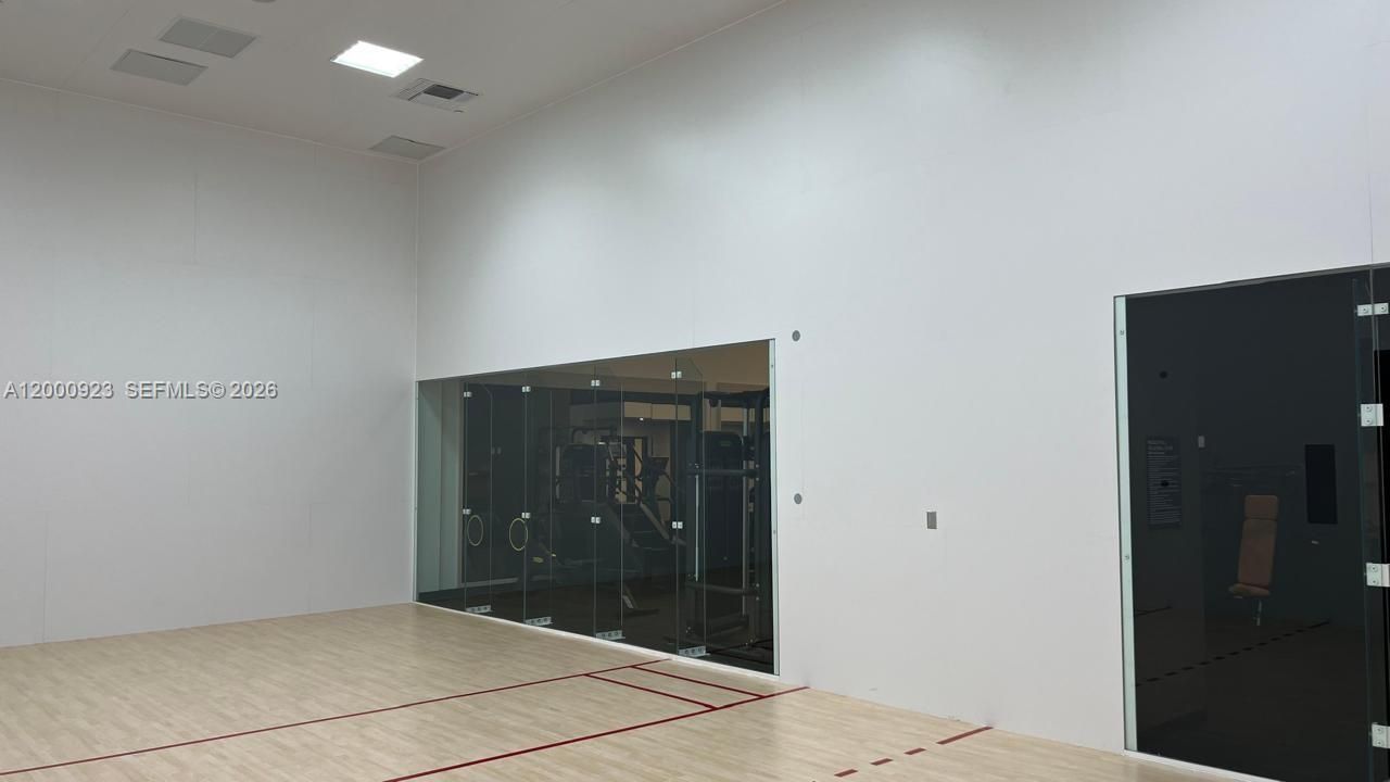 225 N Miami Ave, Unit 212, Miami, FL 33128 Photo