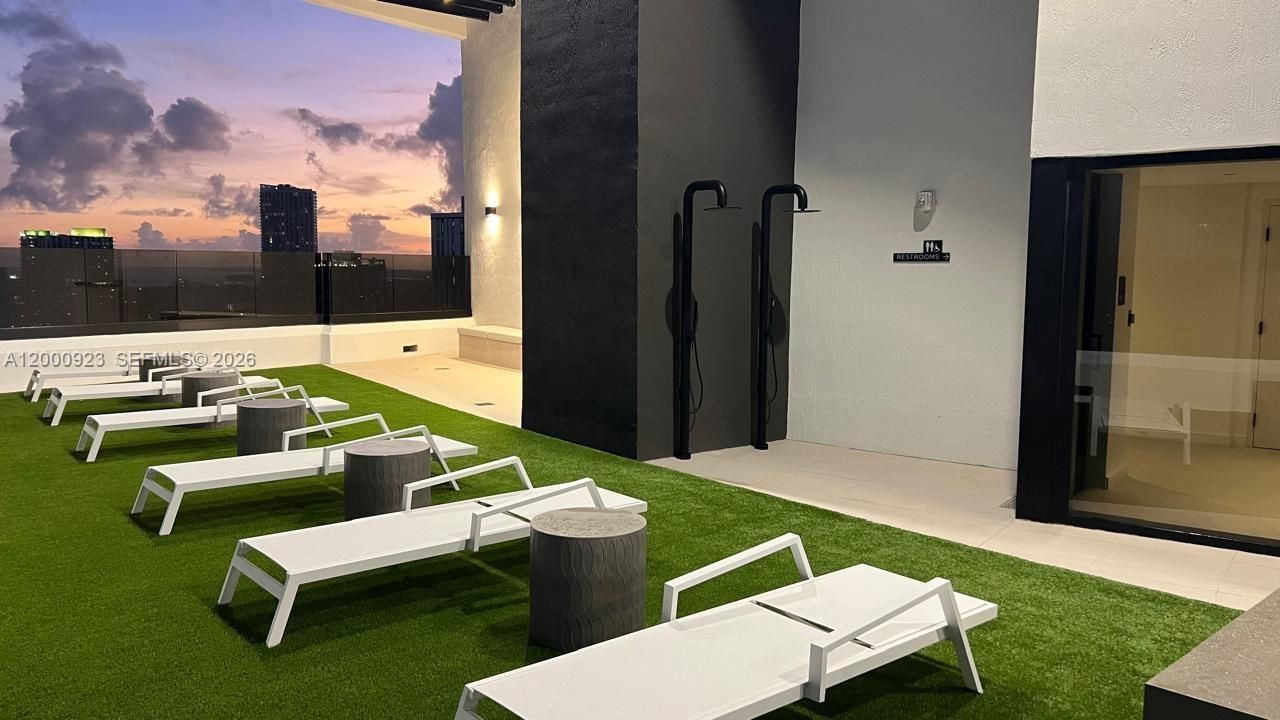 225 N Miami Ave, Unit 212, Miami, FL 33128 Photo