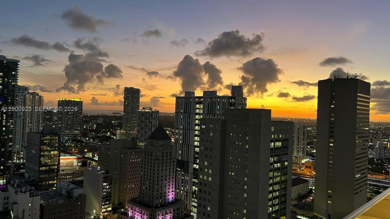 225 N Miami Ave, Unit 212, Miami, FL 33128 Photo