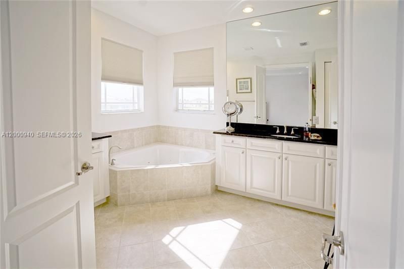 8630 Lakeside Bnd, Parkland, FL 33076 Photo