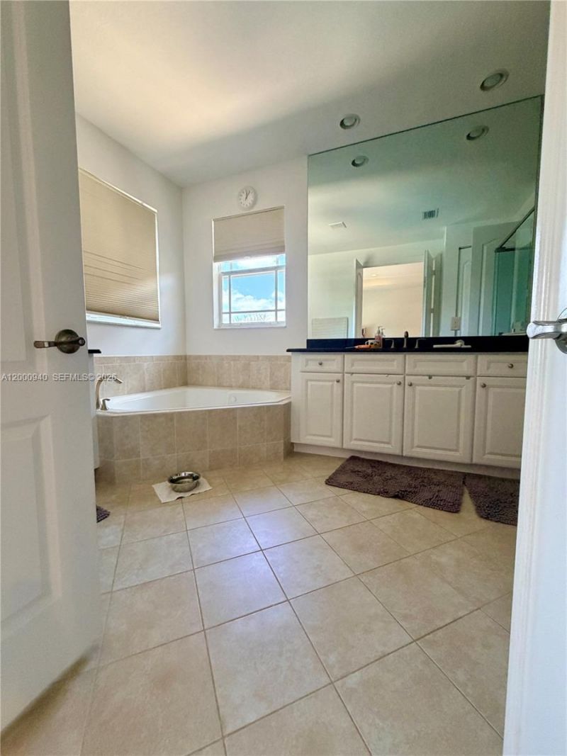 8630 Lakeside Bnd, Parkland, FL 33076 Photo