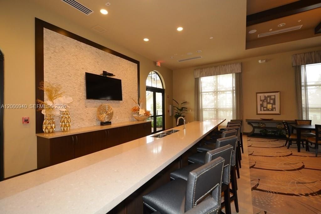 8630 Lakeside Bnd, Parkland, FL 33076 Photo